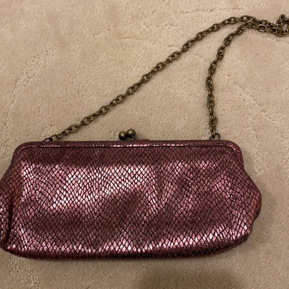 Cute little purple clutch - Picture 5 of 7